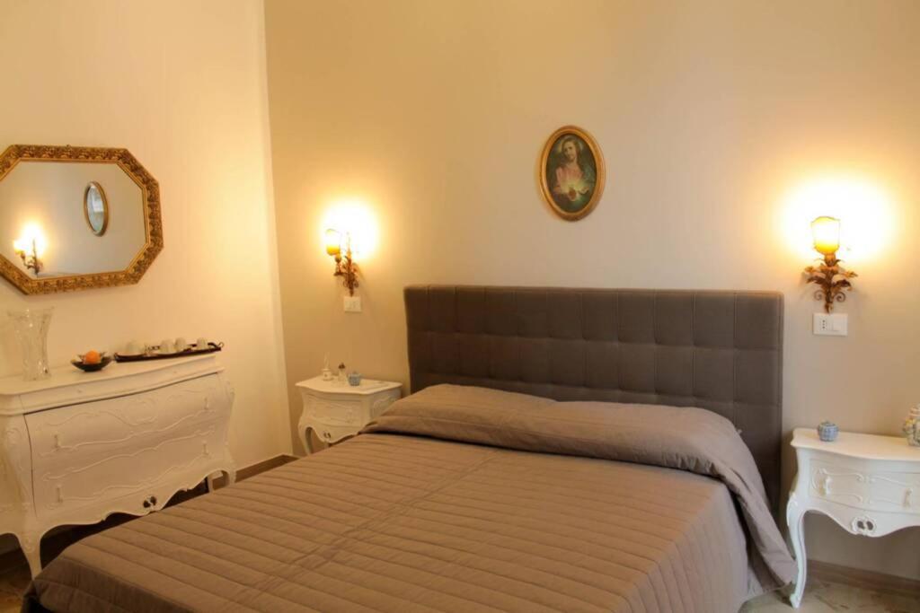 A Casa Di Enza B&B باليرمو المظهر الخارجي الصورة